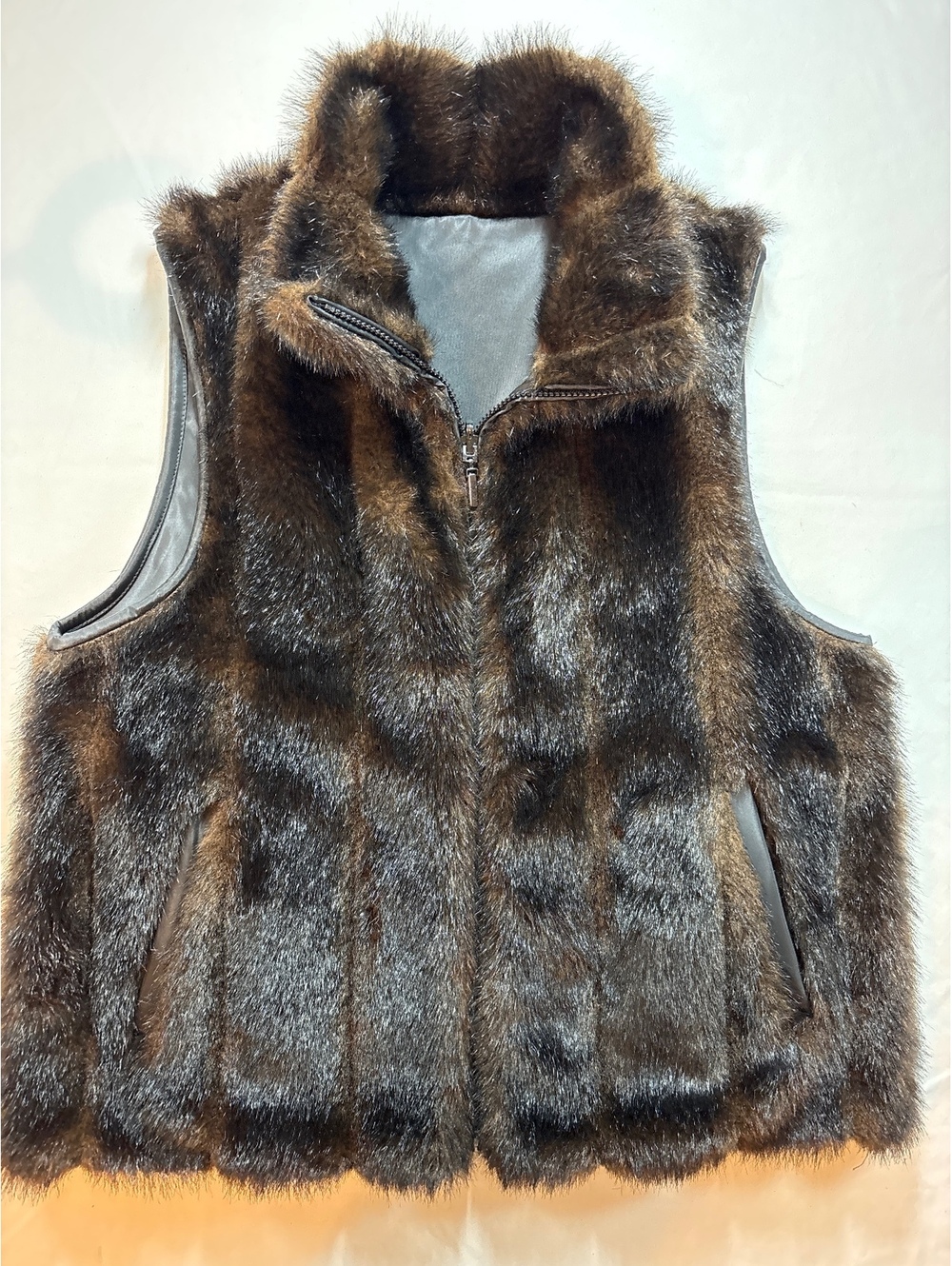 East 5th Reversible Faux Fur Vest Women’s Small Brown Black Full Zip Pockets
